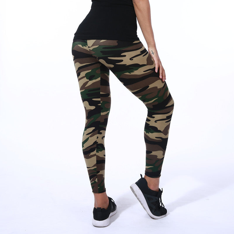 Trendy Camouflage Print Leggings