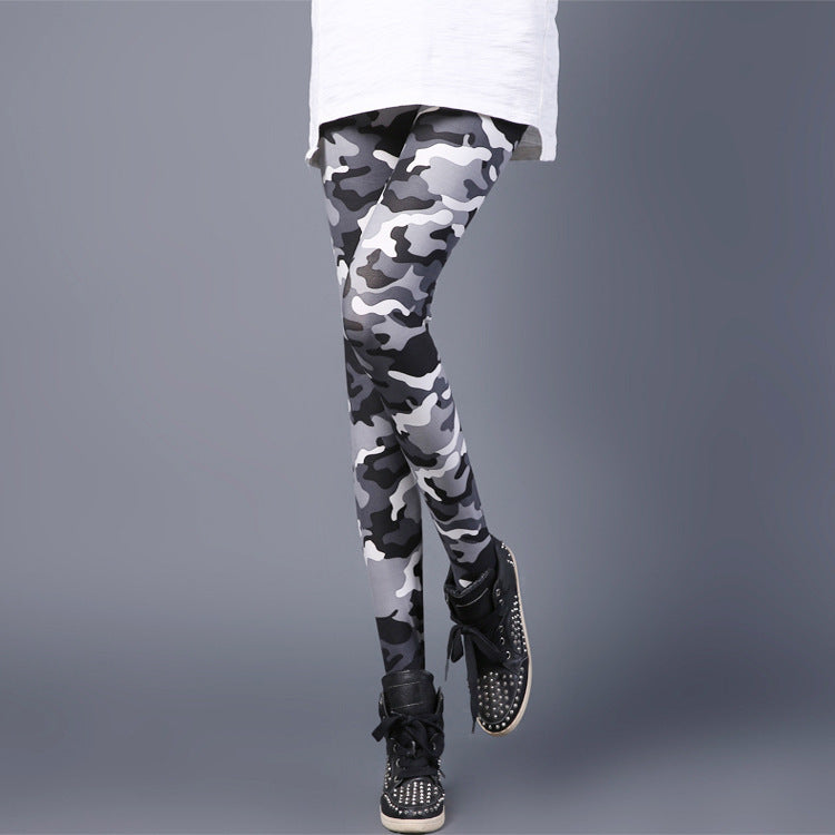 Trendy Camouflage Print Leggings