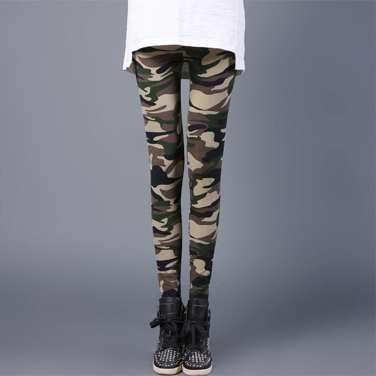 Trendy Camouflage Print Leggings