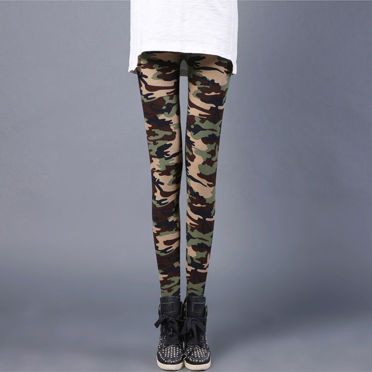 Trendy Camouflage Print Leggings