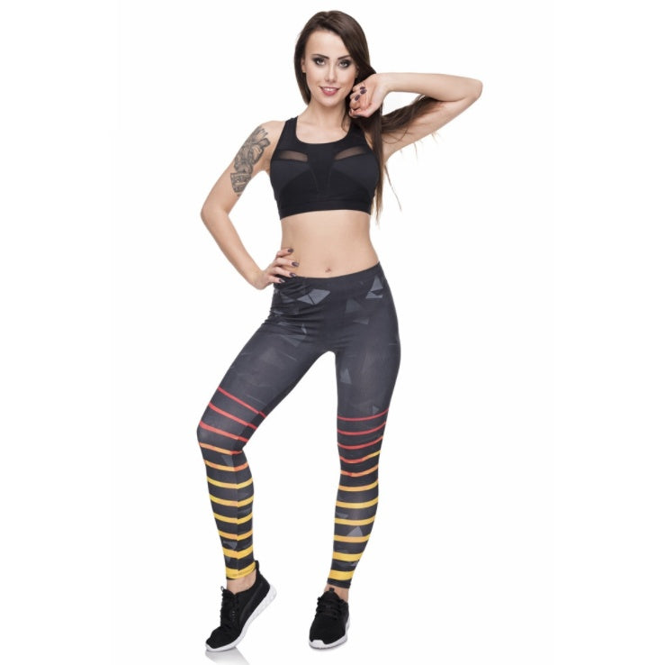 Stylish Striped Capri Yoga Leggings for Active Lifestyles