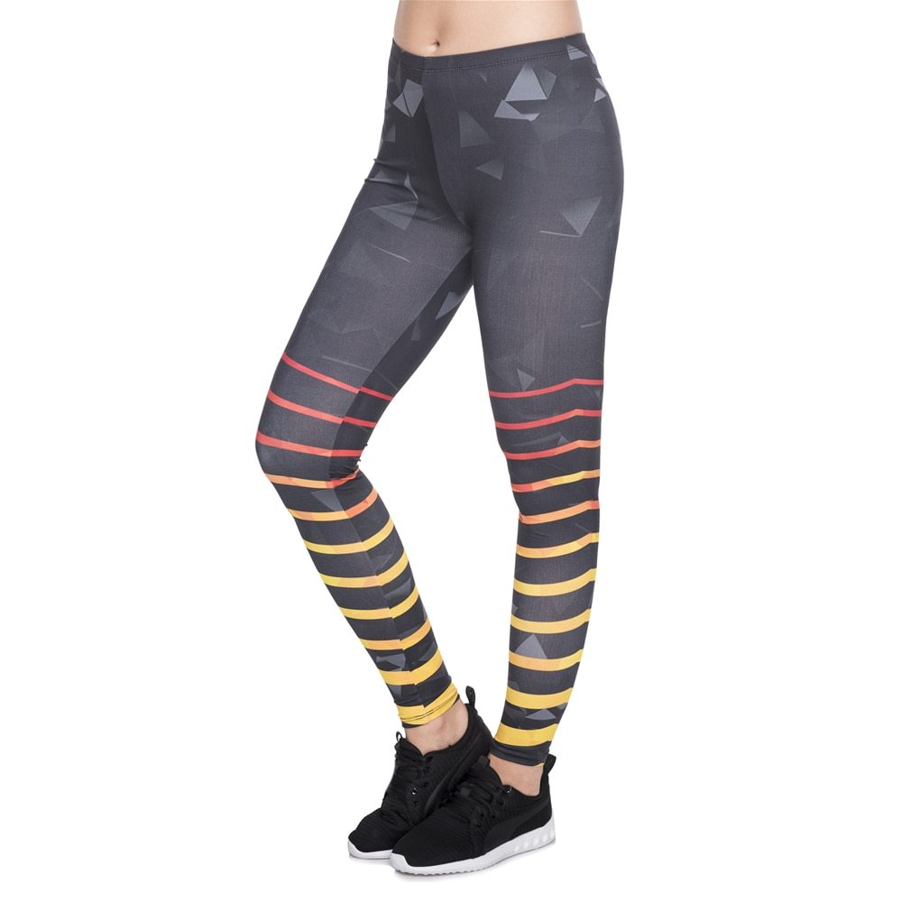 Stylish Striped Capri Yoga Leggings for Active Lifestyles