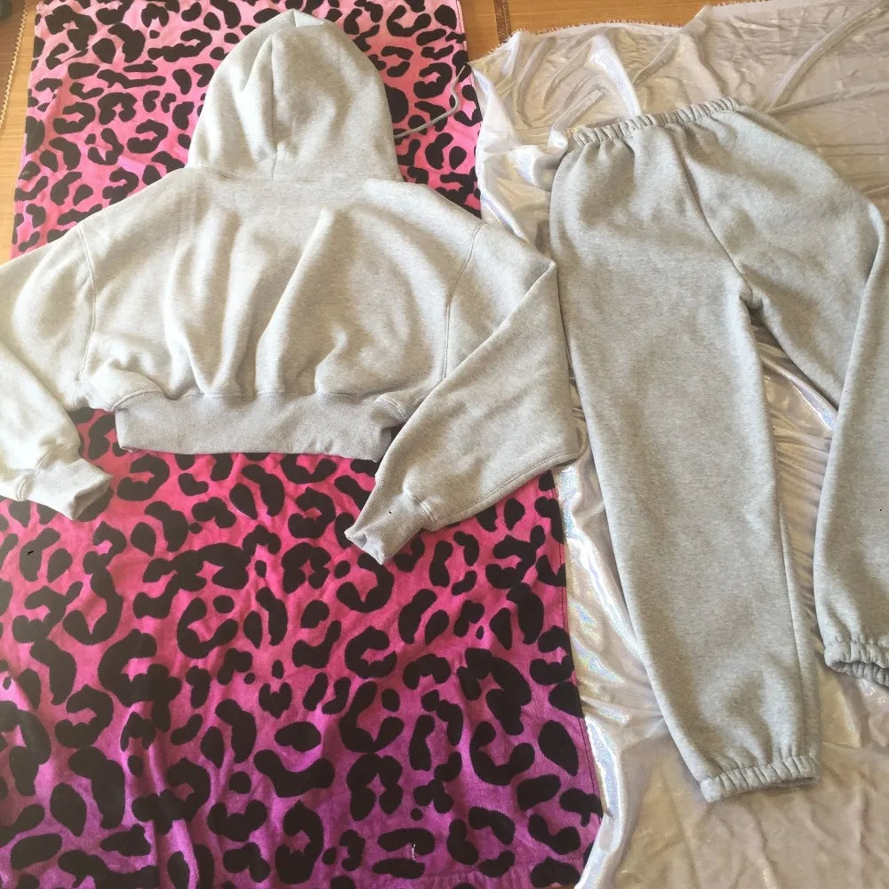 Cozy Fleece Hoodie and Jogger Pant Set for Women - Stylish 2 Piece Tracksuit for Fall & Winter SIZE XXL