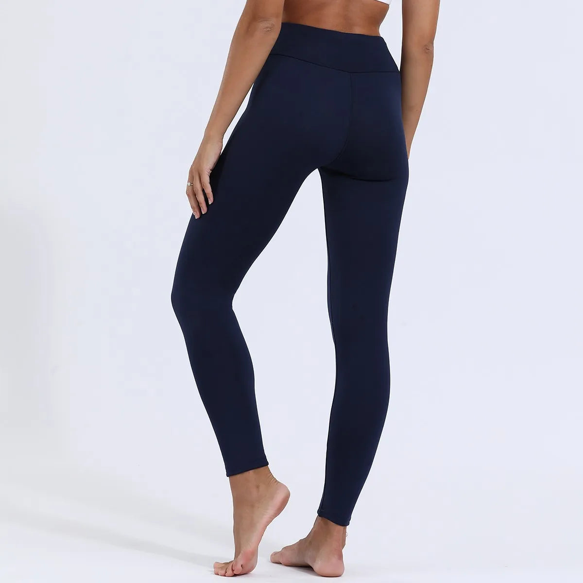 High-Waisted Fleece-Lined Winter Leggings for Women - Thick, Cozy, and Cold-Resistant