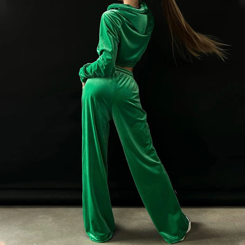 Chic Velvet Two-Piece Tracksuit for Women - Autumn Zip Hoodie and Crop Top with Pants Set