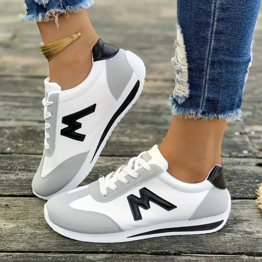 2024 Women's Designer Casual Sneakers - Trendy & Comfortable Running Shoes