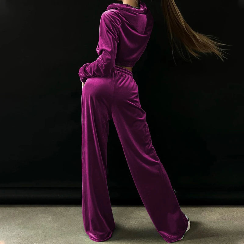 Chic Velvet Two-Piece Tracksuit for Women - Autumn Zip Hoodie and Crop Top with Pants Set