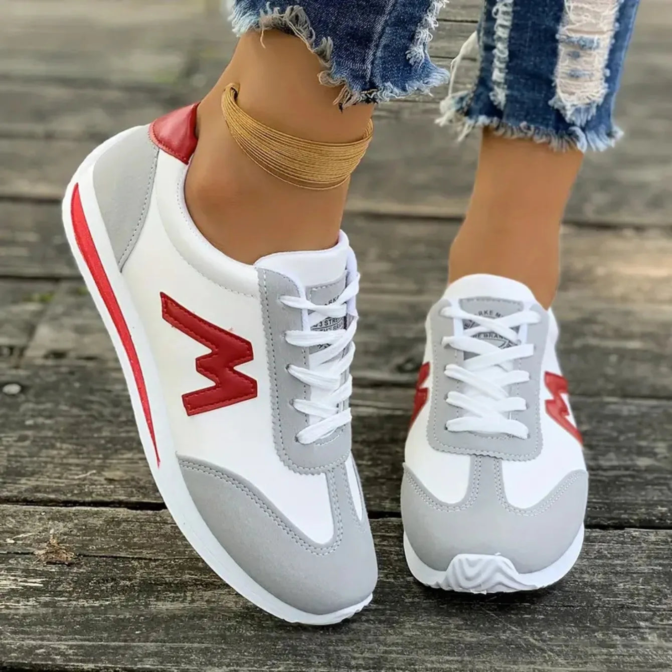 2024 Women's Designer Casual Sneakers - Trendy & Comfortable Running Shoes