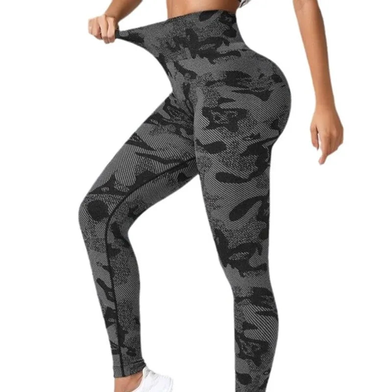 Women's 2023 Push-Up Scrunch Seamless Camouflage Leggings for Gym and Fitness