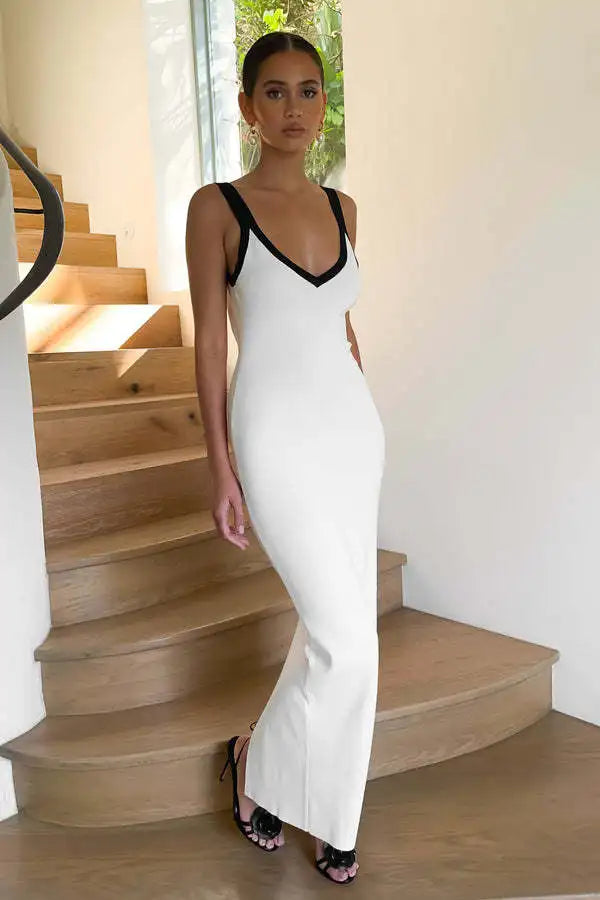 Chic Sleeveless Color-Block Knit Maxi Dress for Women - Elegant V-Neck Bodycon for Beach Vacations