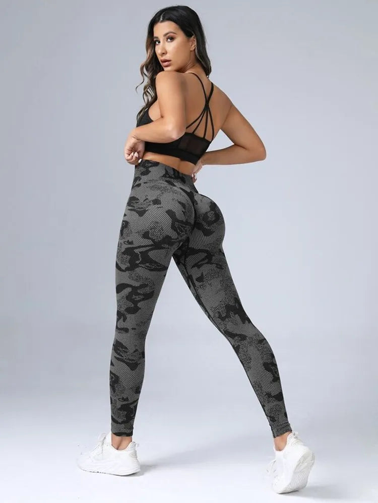 Women's 2023 Push-Up Scrunch Seamless Camouflage Leggings for Gym and Fitness