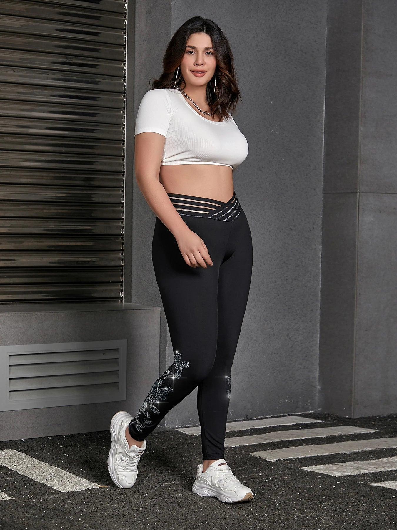 Glamorous Plus Size Women's Rhinestone Butterfly Leggings - Stretch V-Waist Casual Sport Trousers